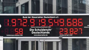 Ein Schuldenberg von 233 Billionen Dollar