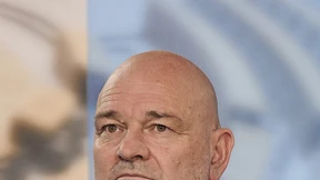 Unbescheidener Verhandler