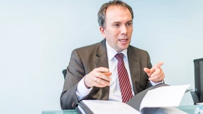 Arbeitslosigkeit steigt sprunghaft