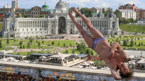 Die tollkühnen Springer auf ihren Türmen