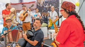 Das interreligiöse Dialogzelt bleibt im Internet aufgebaut