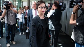 Innenausschuss befragt erneut Bamf-Mitarbeiter