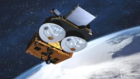 Erstmals Eisdicke der Arktis gemessen