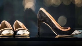 Die Sandale ist eine alte Verräterin 