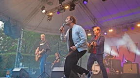 2G, 3G und das Warten auf volle Hallen