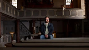 Menschenfänger mit Fritten-Truck