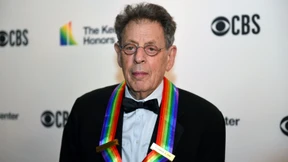 Philip Glass kontert Trump