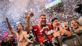 Und nach Borrés Elfer bebt das Waldstadion