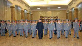 Staatsfeiertag ohne Säbelrasseln