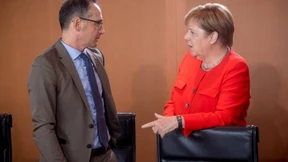 Die Kanzlerin reagiert mit Lob und einer Klarstellung