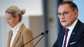 „Mir hat Putin ja nichts getan“ – Wie viel Russland verträgt die AfD?