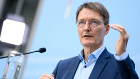 Lauterbach besorgt wegen „ungewöhnlichem“ Affenpocken-Ausbruch