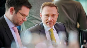 Wenn die Lager der Betriebe mit Steuerbelegen überquellen