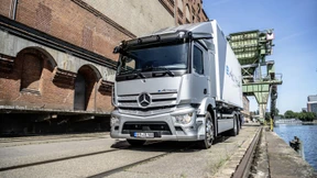 Ein Stern, zwei Aktien