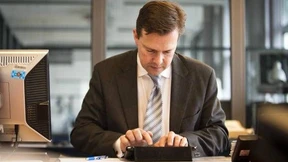 Fragen Sie @RegSprecher