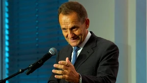 Spatz auf dem Dach, nichts in der Hand