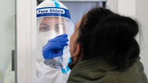 Sieben-Tage-Inzidenz steigt wieder leicht an