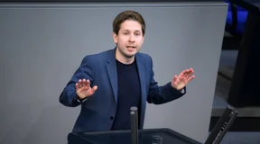 Kühnert für ein Ende des Ehegattensplittings