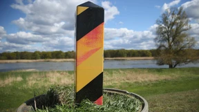 Regierung bereitet Einreisesperren vor