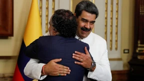 Kolumbiens Petro geht auf Venezuelas Maduro zu