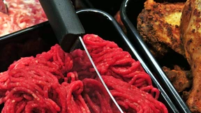 Rinderhackfleisch bei Lidl und Aldi Süd zurückgerufen 