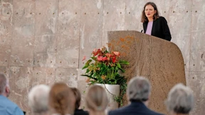 Der Einsturz ihrer Welt