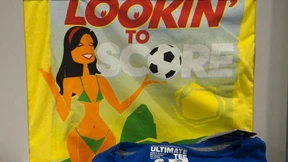 Adidas stoppt Verkauf von anzüglichen T-Shirts