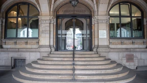 Altenpfleger wegen Mordes und versuchten Mordes verurteilt