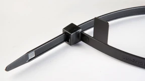 Mann angeschossen und gefesselt – Beifahrer bei Unfall getötet