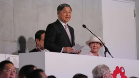 Mitarbeiter bestiehlt Kaiser Naruhito