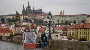 Mit Gewalt gegen die Corona-Regeln