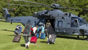 Urlauber nach schweren Erdrutschen ausgeflogen 