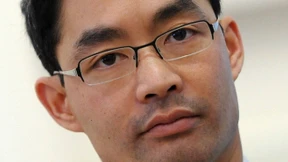 Rösler moniert Datenbremse  der Telekom