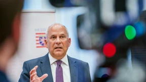 Hessen richtet Fachstelle gegen Linksextremismus ein