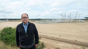 Ein Riss namens Tesla