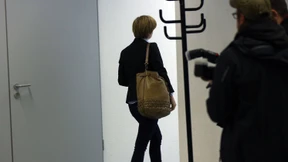 Pilotenanwärterin klagt wegen Diskriminierung 