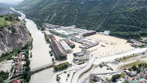 Unwetter in der Schweiz bringen Porsche in Bedrängnis