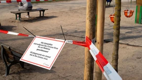 Viele Ökonomen warnen vor monatelangem Shutdown