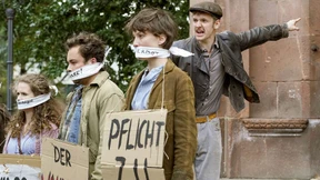 An Mutbürgern zerbrechen Systeme