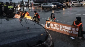 Letzte Generation blockiert Straße in München