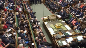 Britisches Unterhaus schließt No-Deal-Brexit aus