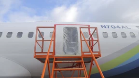 Fluggesellschaften finden bei Inspektion lose Schrauben an Problem-Teil