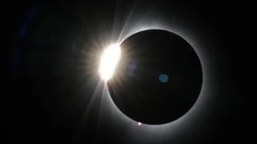 Plötzlich wird es dunkel