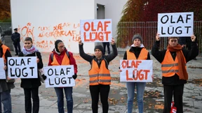 Letzte Generation beschmiert Kanzleramt