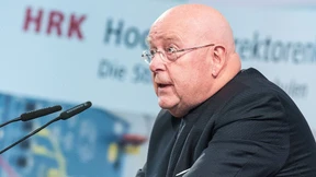 Wissenschaft und Politik sind schwer zu trennen