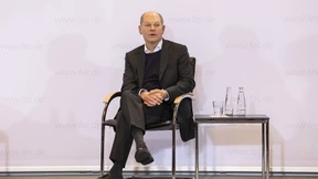 Olaf Scholz führt hitzige Debatte mit Klimaaktivisten