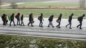 Tausende Asylbewerber kommen nie in ihren Unterkünften an