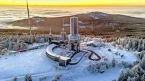 Noch keine Seilbahn, aber ein Elefantenbaby