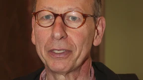 Ernst Piper verlässt aus Protest gegen Menasse und Neiman den PEN Berlin