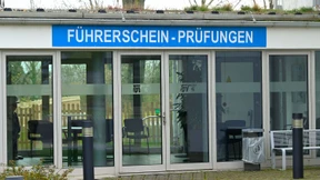 Corona-Krise trifft Fahrschulen